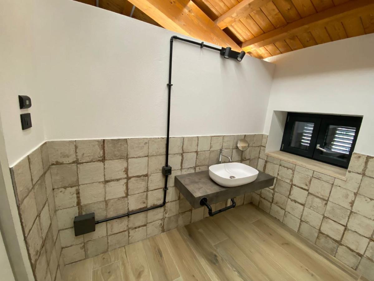Emerald Apartment - Housity