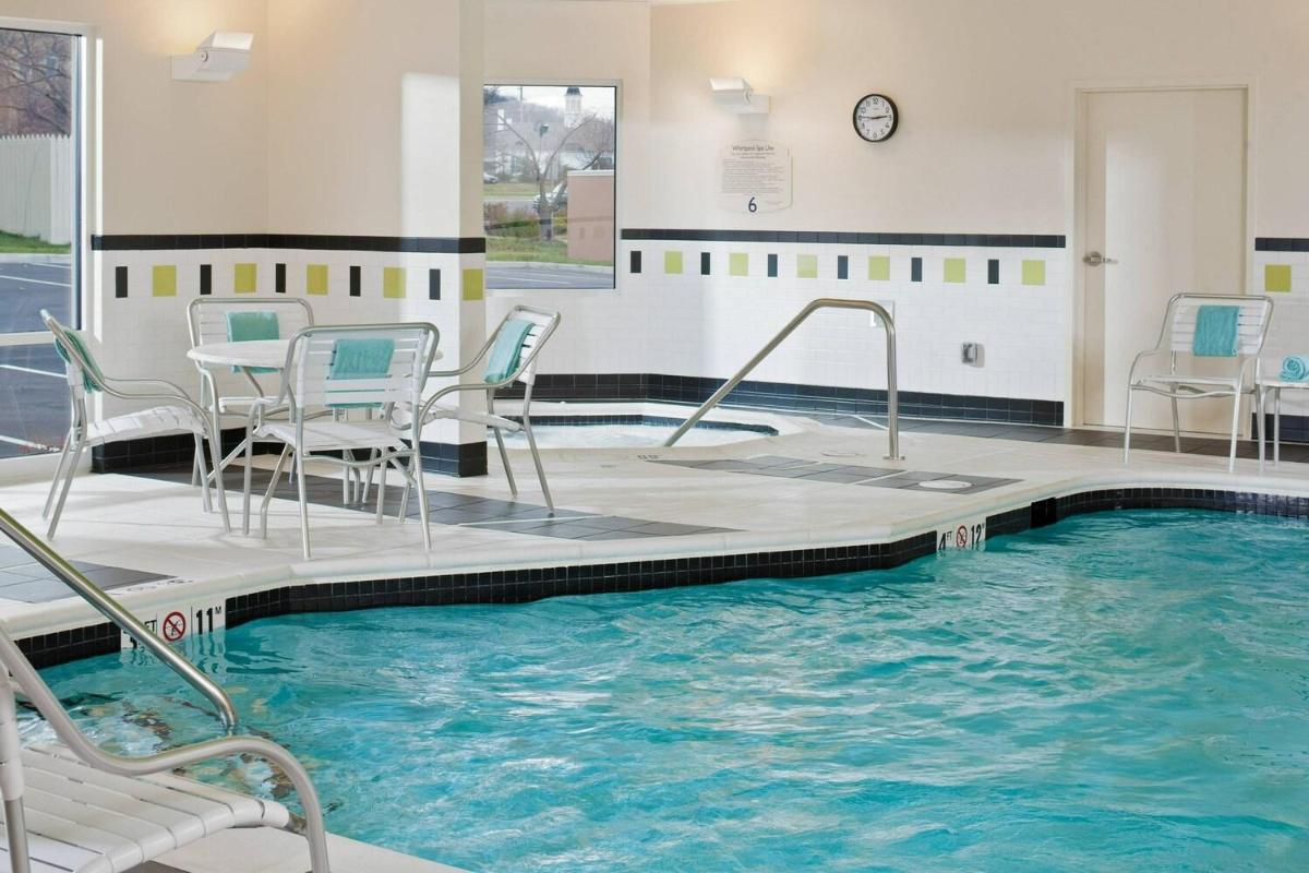 Fairfield Inn and Suites by Marriott Harrisonburg - Housity