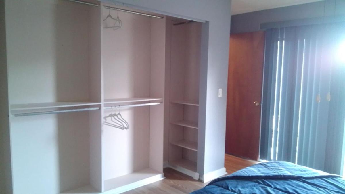 Irises House - private room in home - Housity