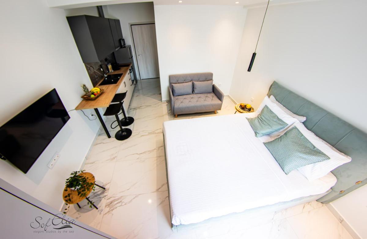 SofElia Elegant Studios - Housity