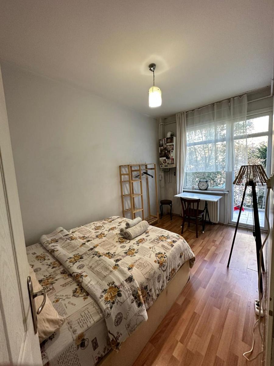 Cosy Room with balcony - Housity