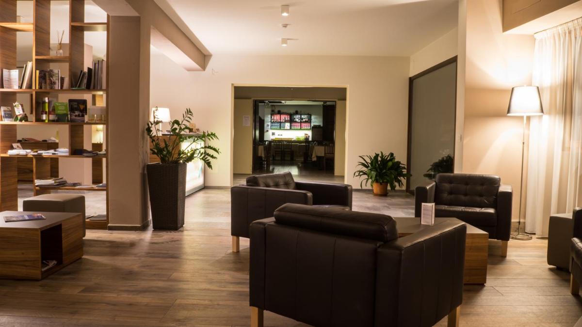 Hotel Raffl - Housity