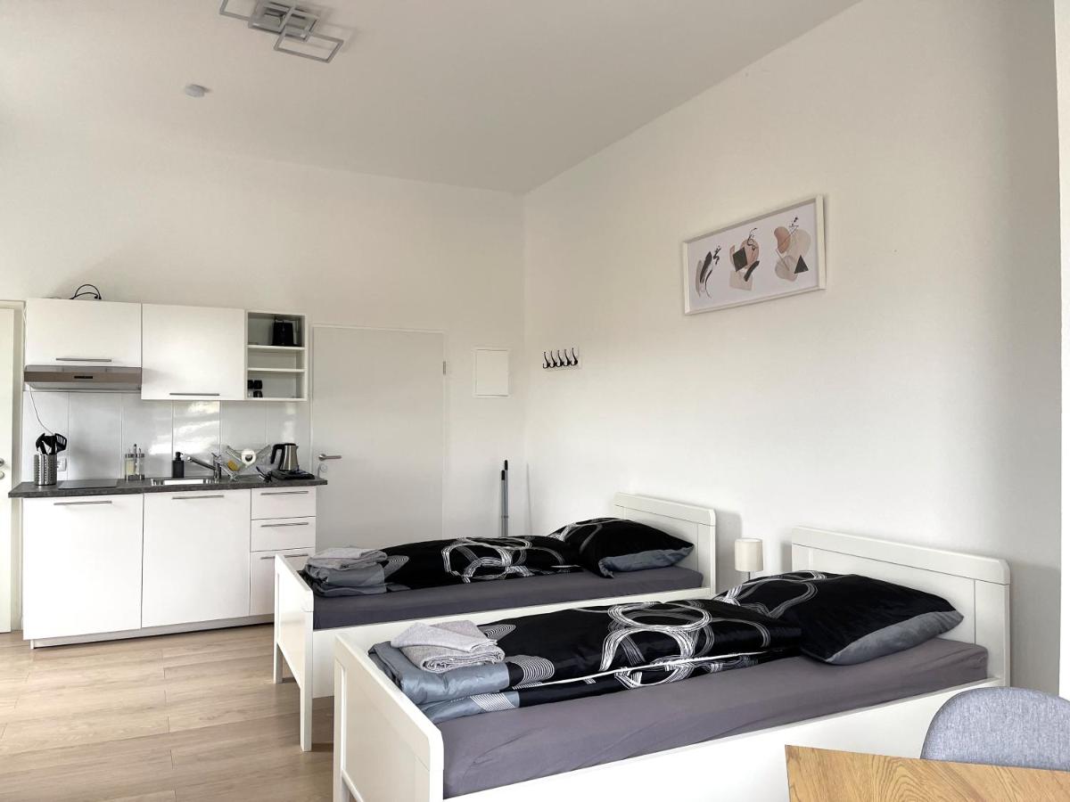 Zentrale Zweibettzimmer für Monteure I home2share - Housity