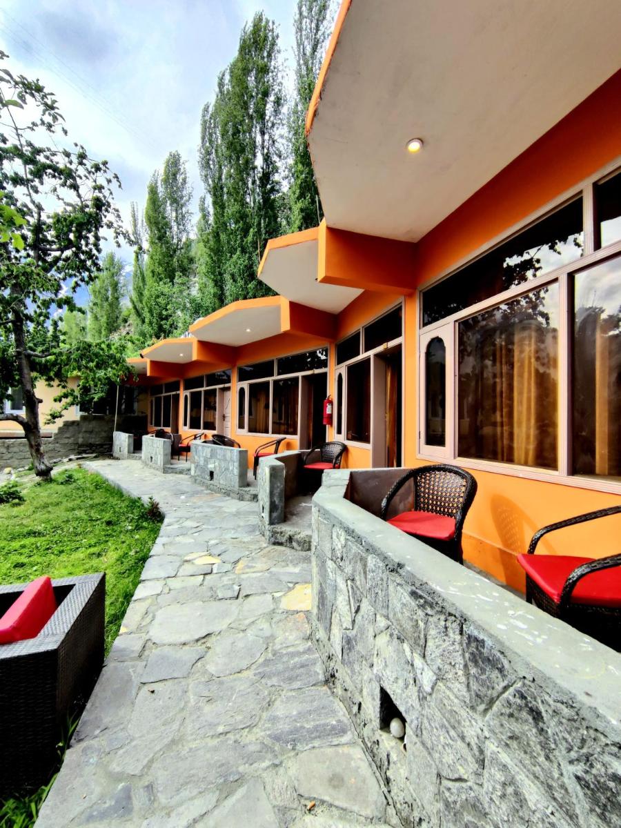 Northern Sapphire Hunza - Housity
