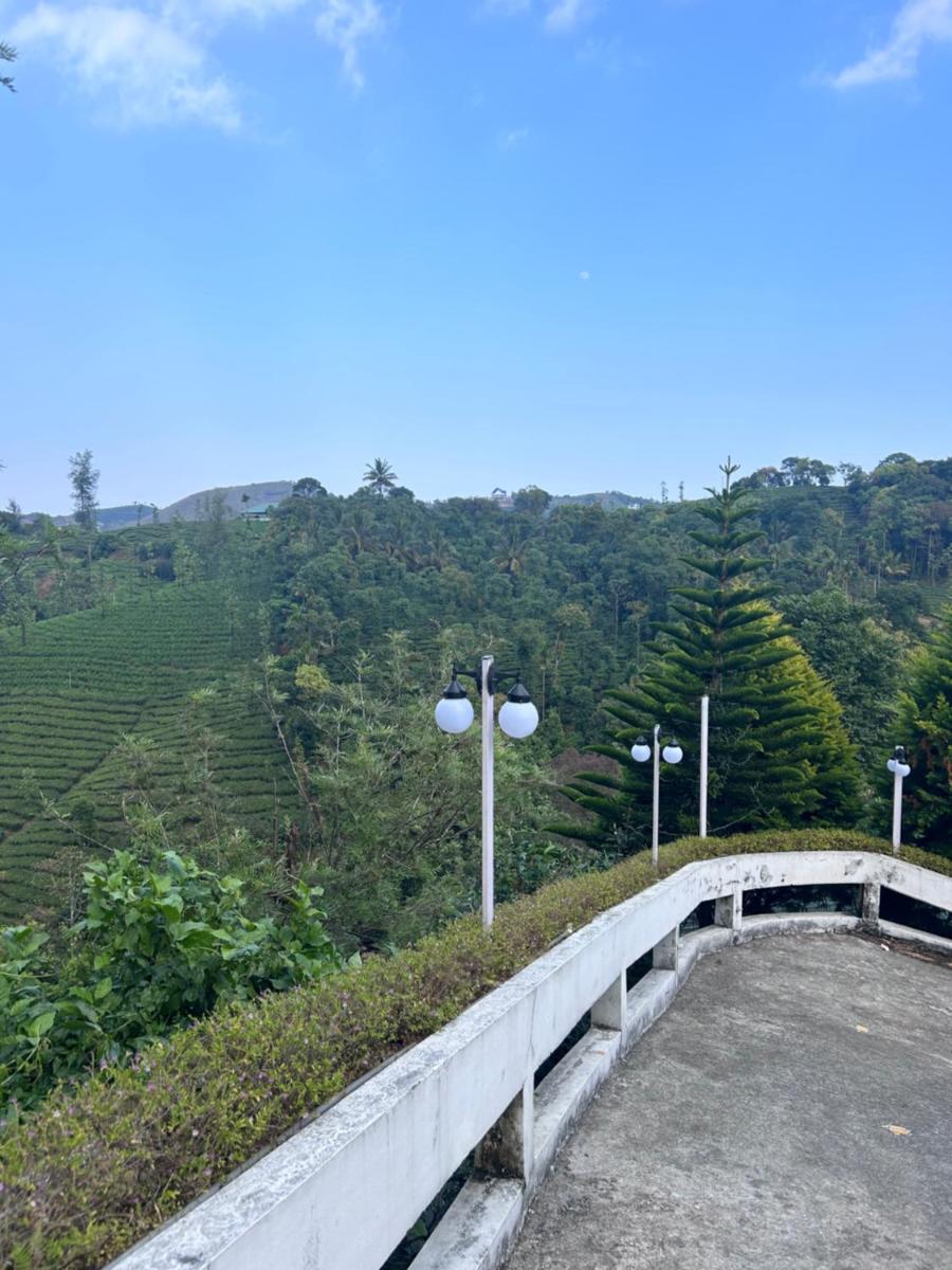 LAZY RETREAT - Housity