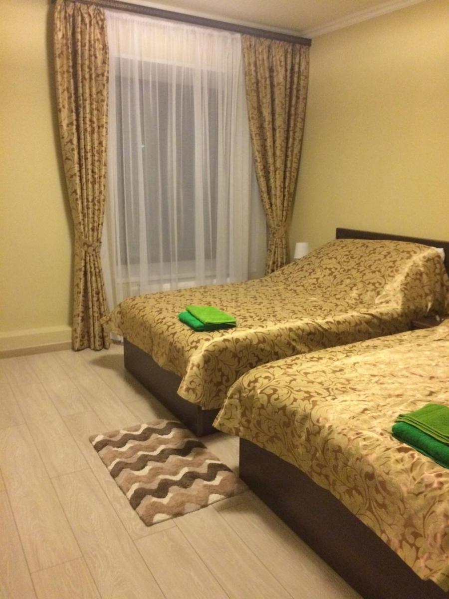 Hotel Nadezhda - Housity