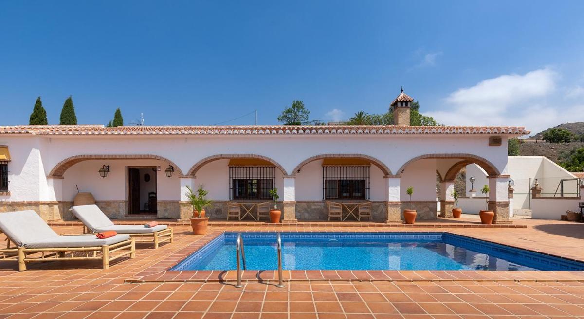 FINCA-LOS-ALMENDRALES - Housity