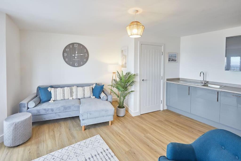 Glenholme Apartments - Apt 6 - 1 Bedroom - Housity