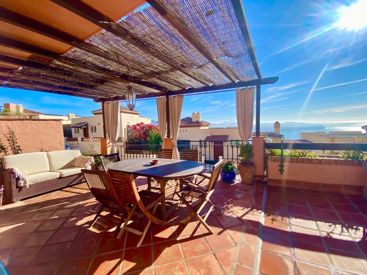 La Herradura House - Housity