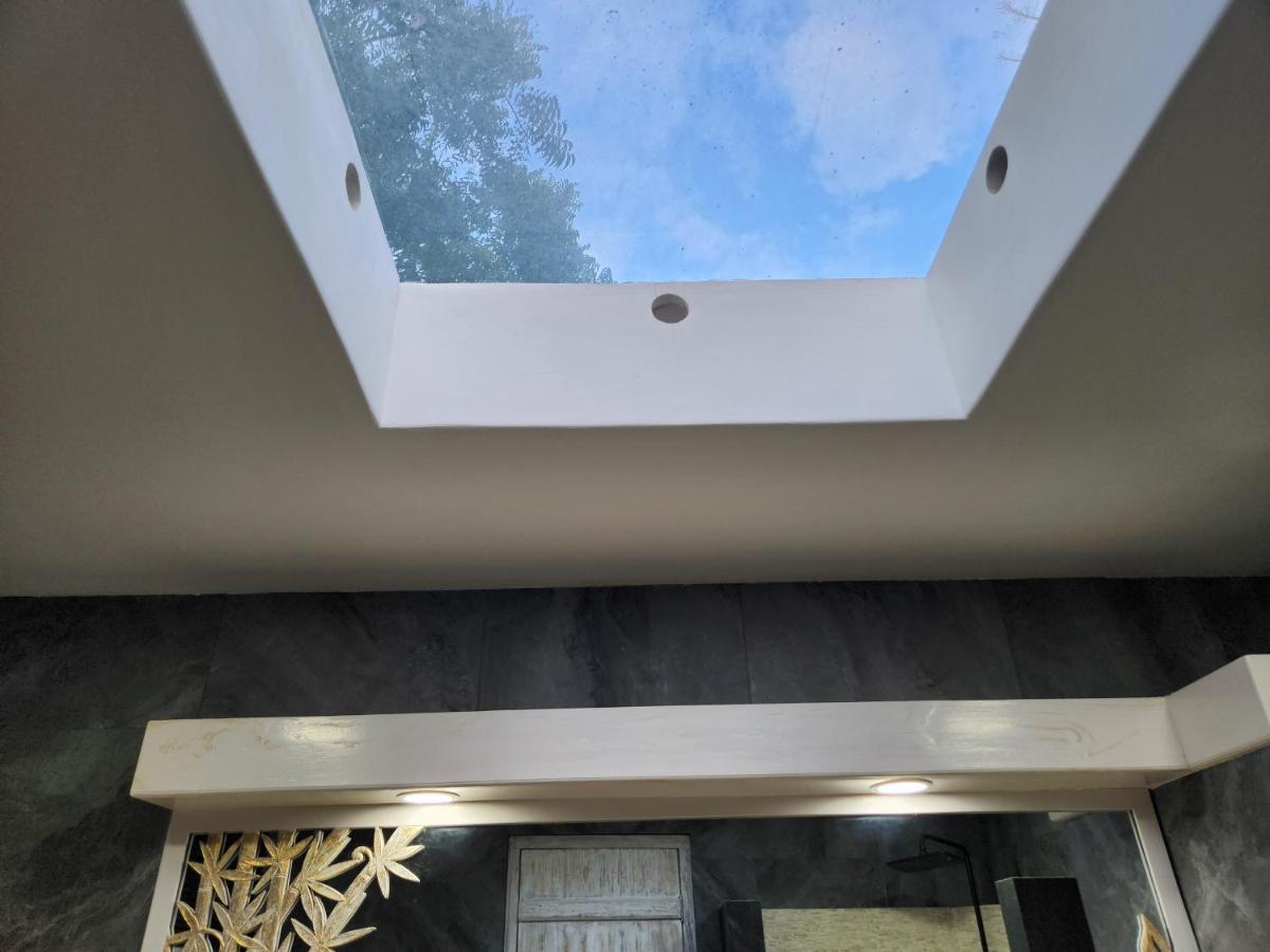 The Kayu Manis Villa - Housity