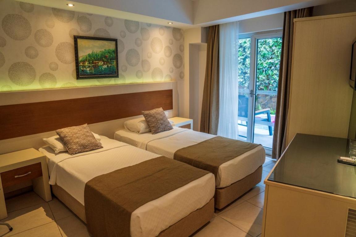 Montebello Resort Hotel - All Inclusive - Housity