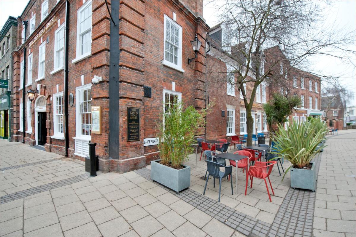 The King's Head Hotel Wetherspoon - Housity
