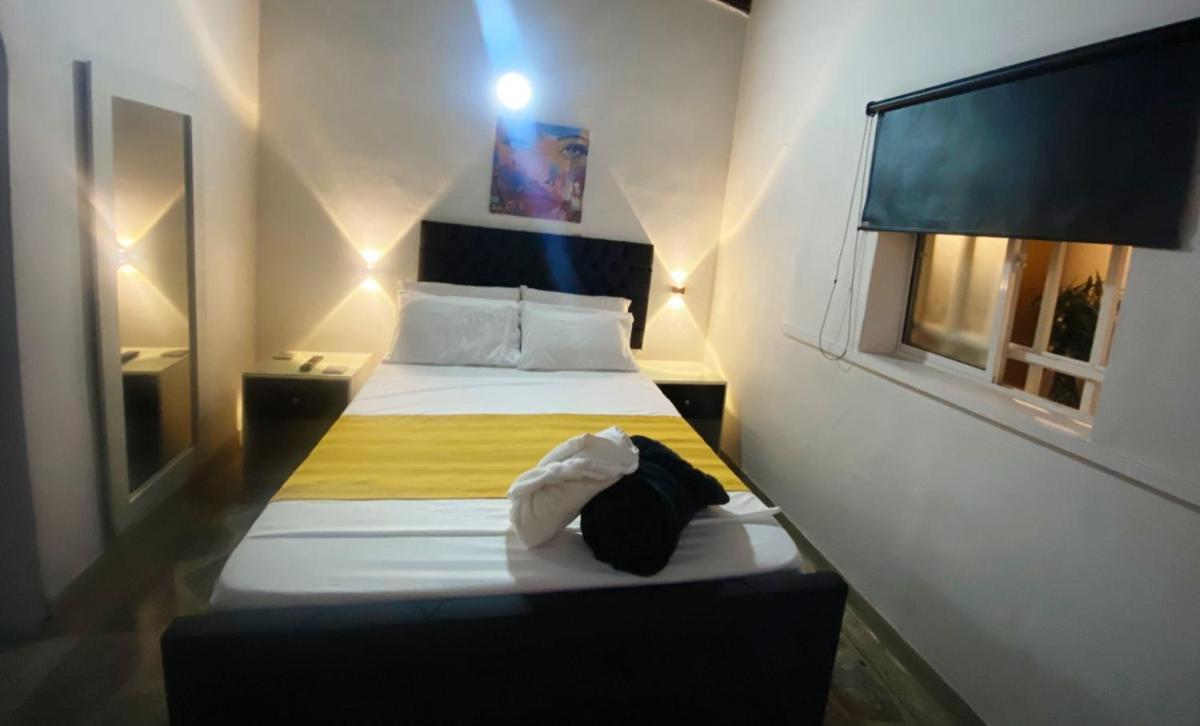Aparta Suites Rosales - Housity
