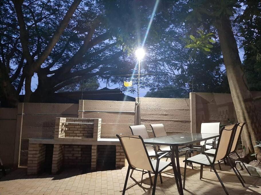 Lala Lapa Self Catering Accomodation - Hizvo