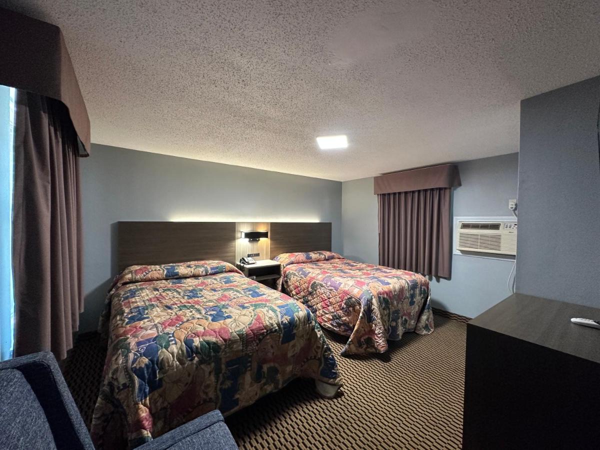 Rodeway Inn & Suites - Housity