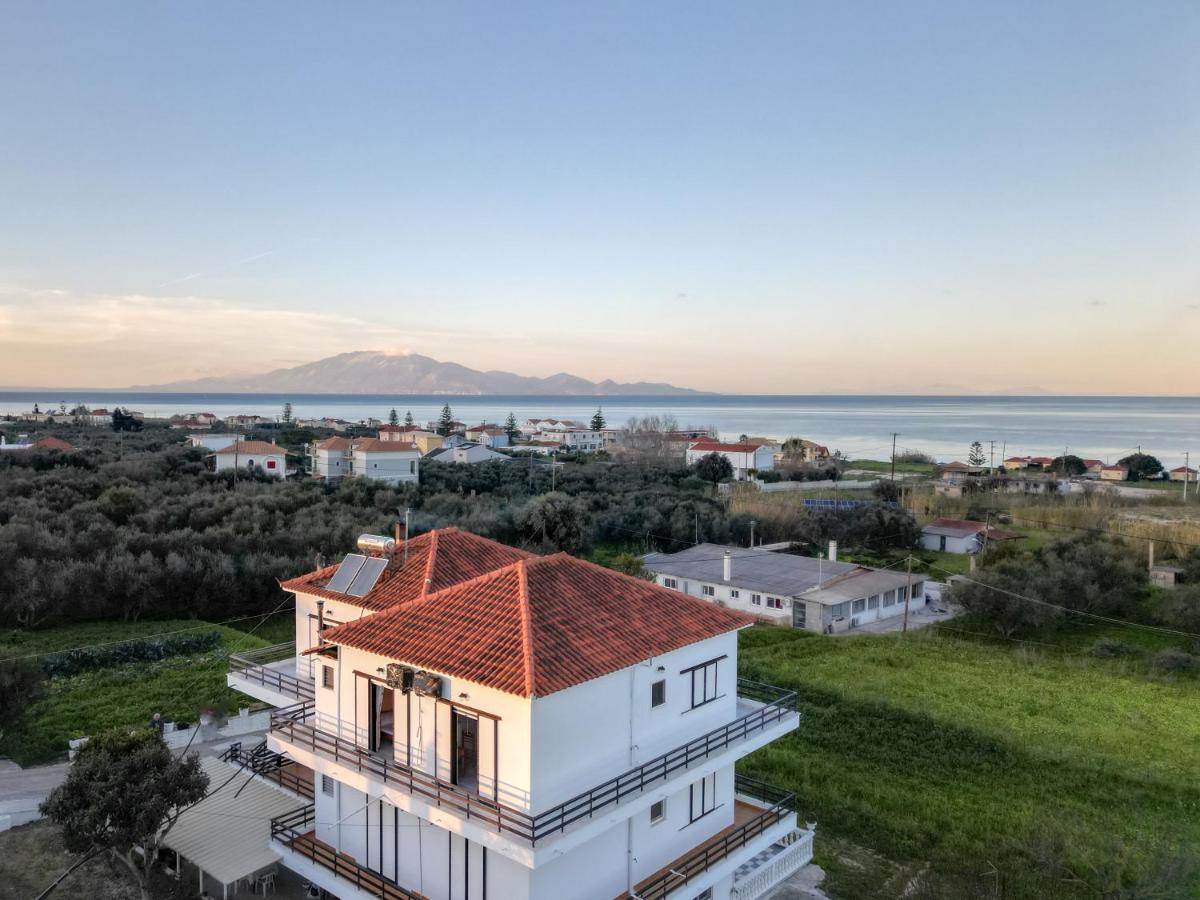 Kypseli Farmhouse - Housity