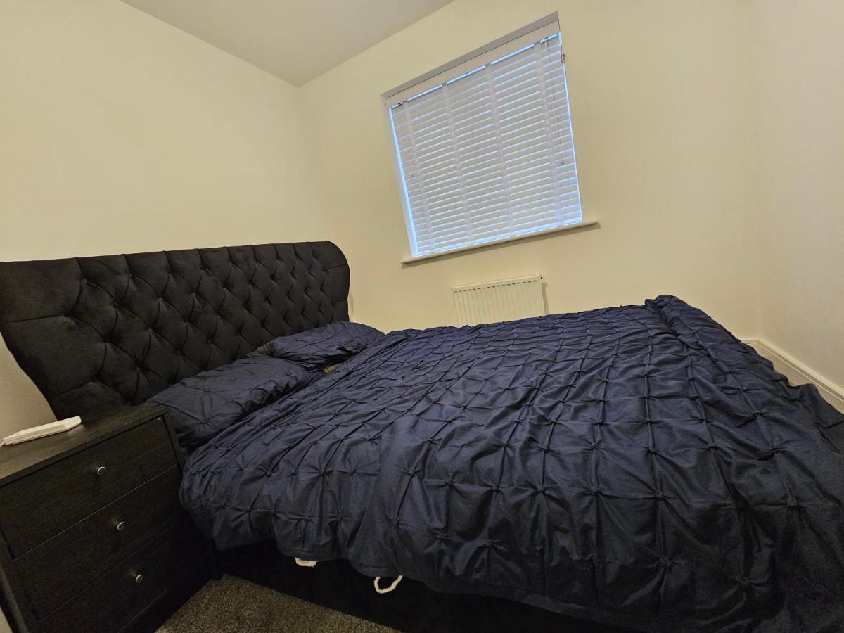 Suitetrails - guest room in crewe