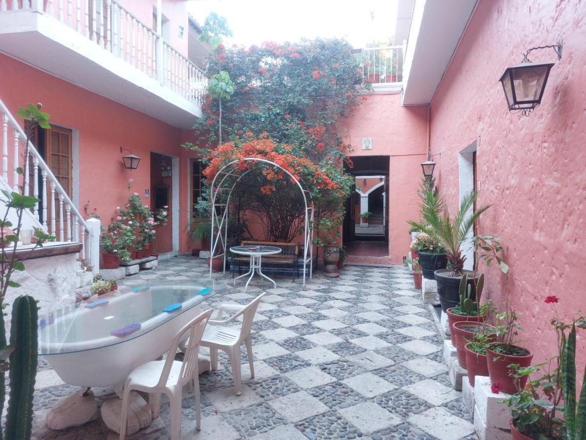 Posada Nueva España - Housity
