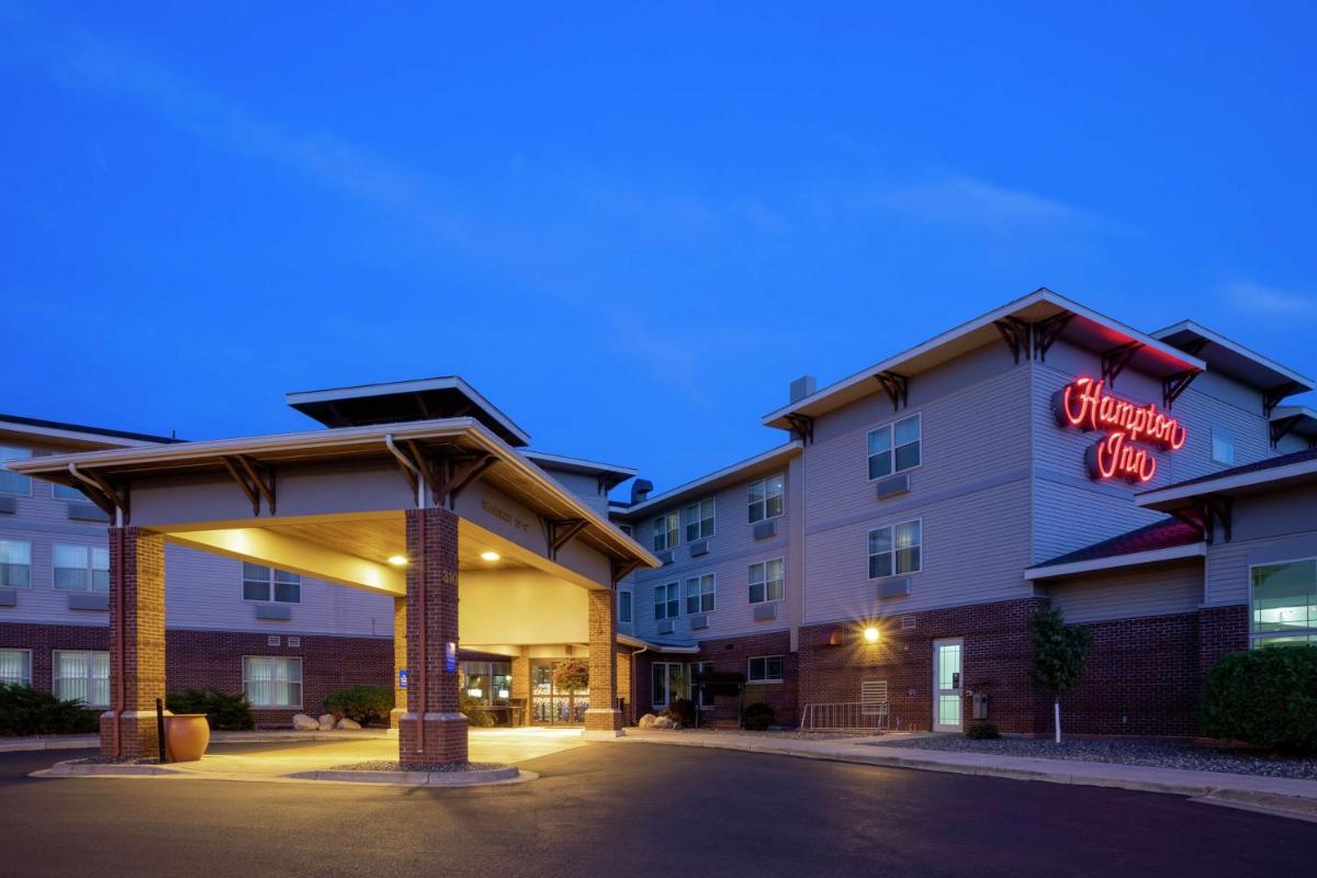Hampton Inn Duluth-Canal Park - Housity