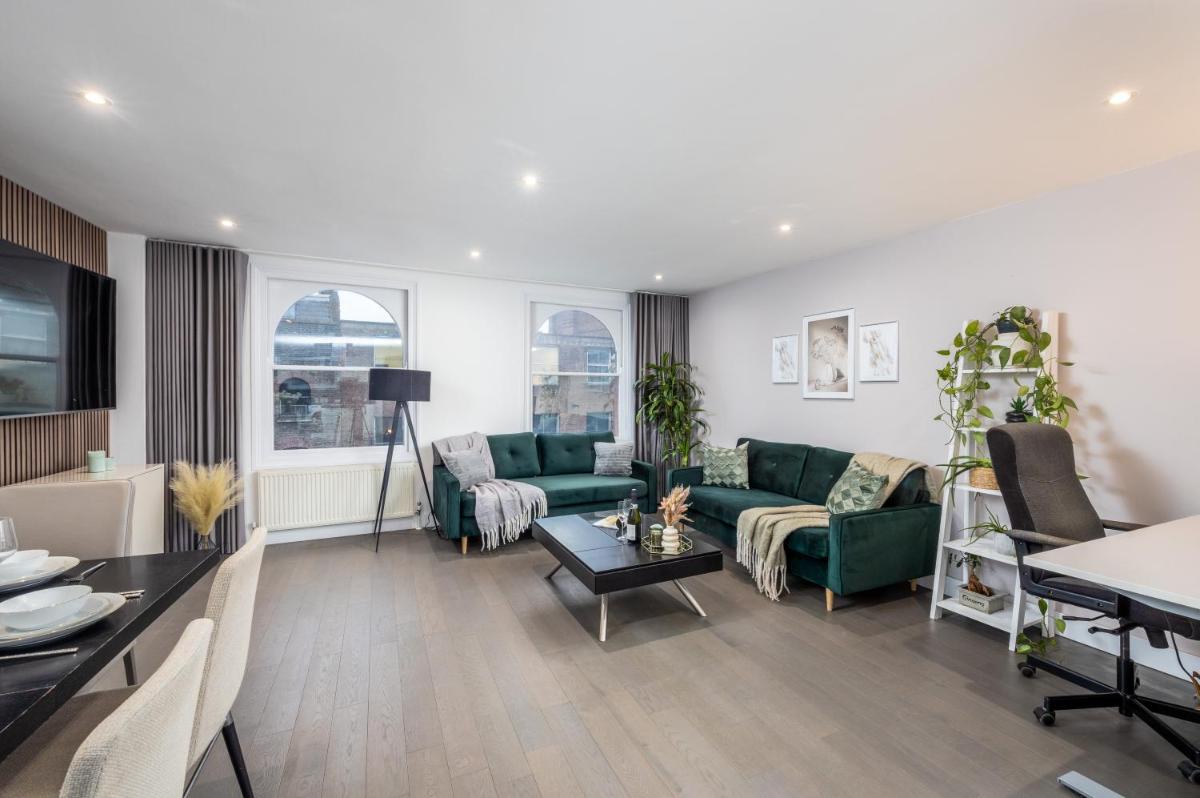 Luxury 2 Bedroom Apartment next to Angel - Housity