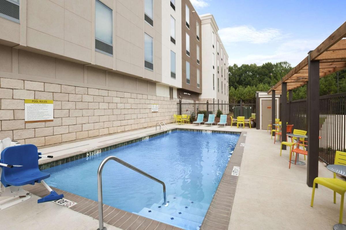 Home2 Suites by Hilton Ridgeland - Housity