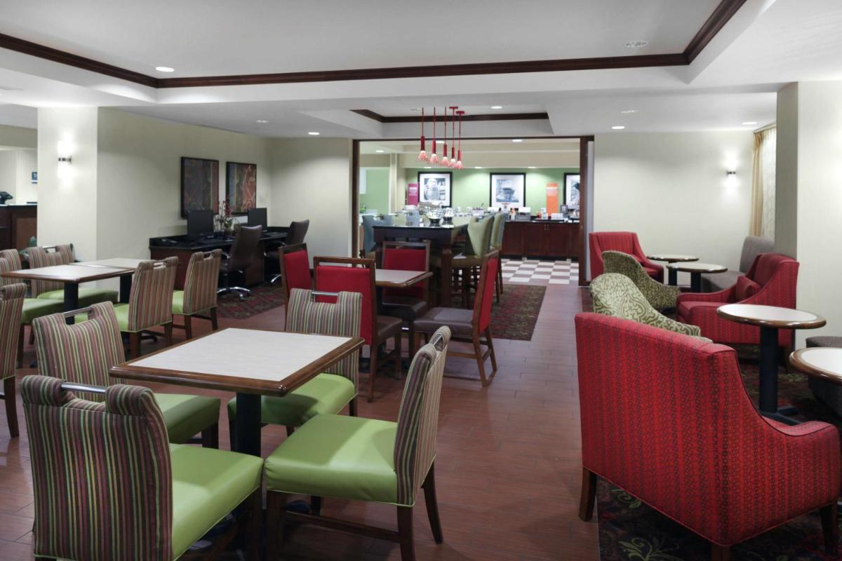 Hampton Inn Jasper - Housity