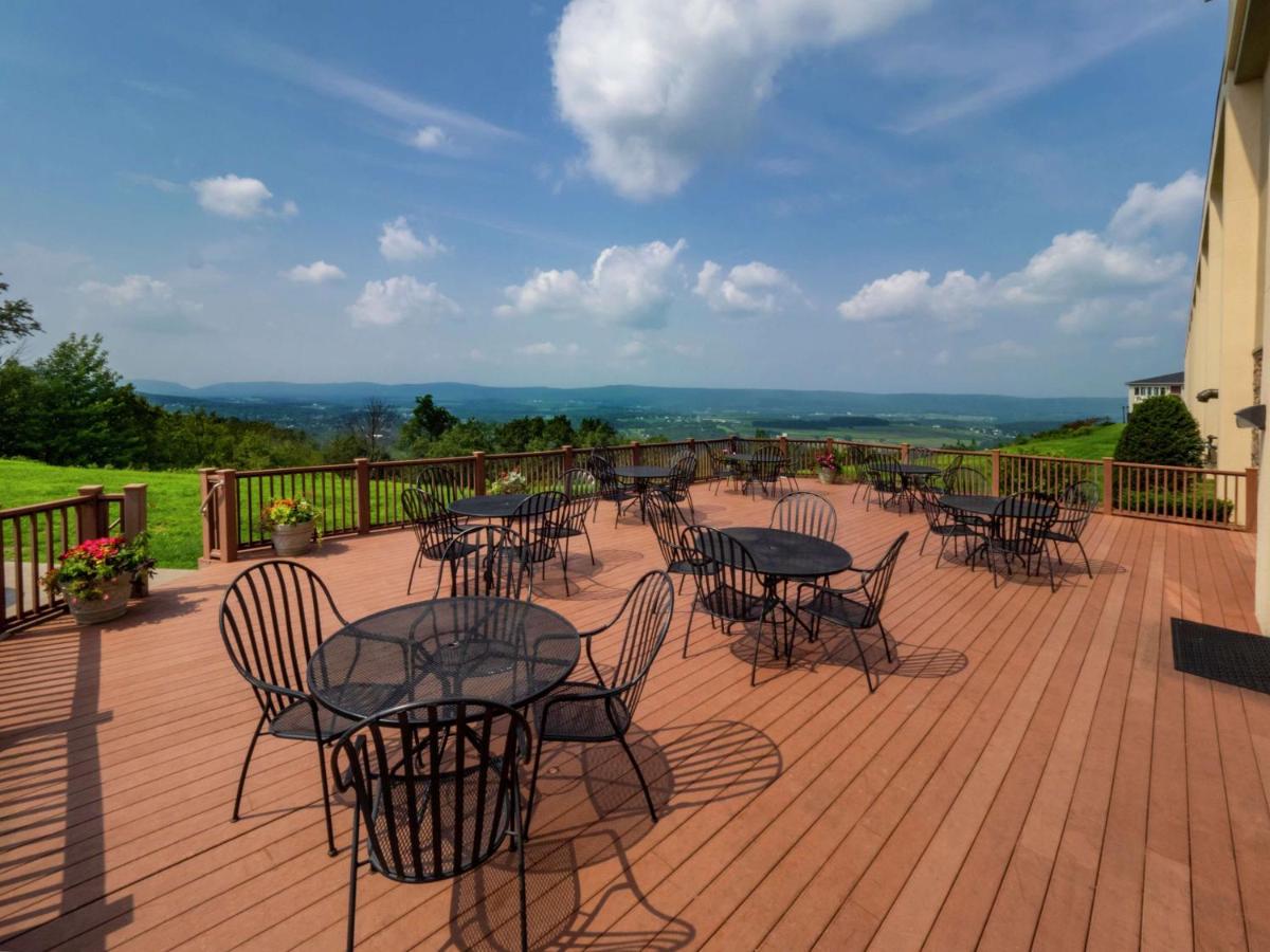 Hampton Inn Hazleton - Housity