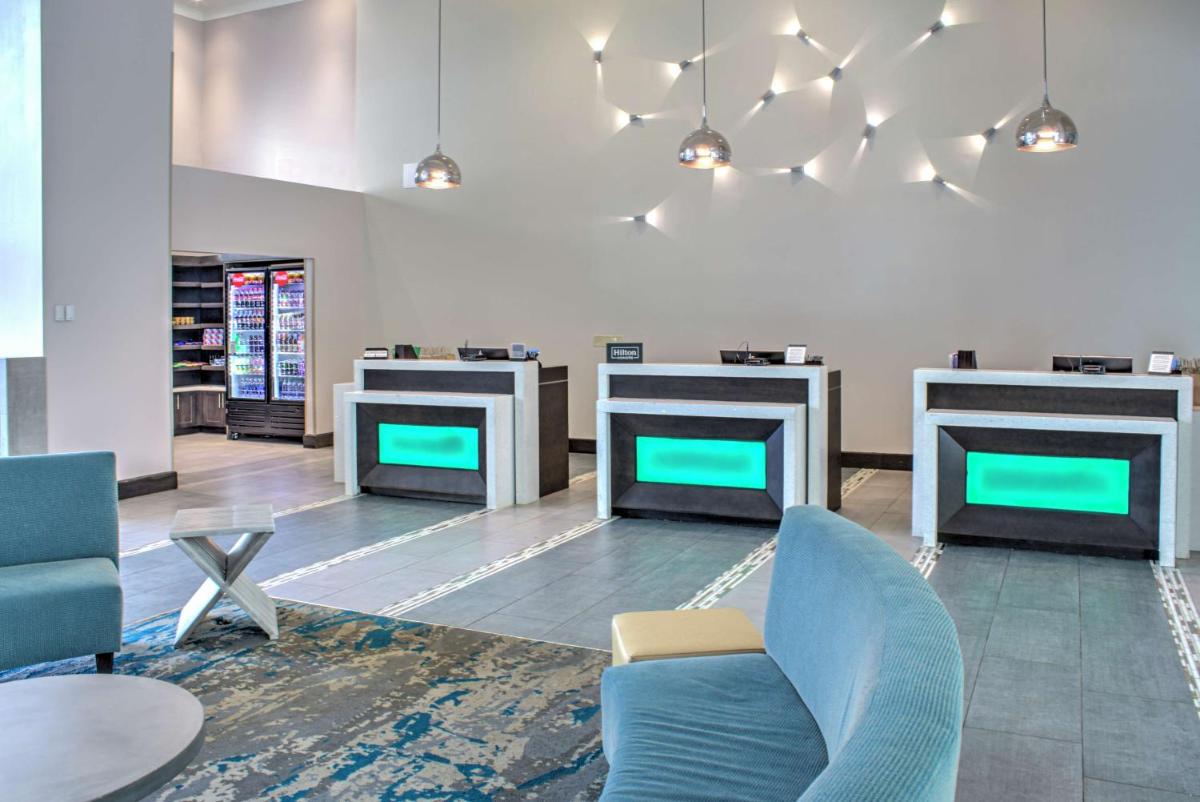 Embassy Suites by Hilton Indianapolis North - Housity