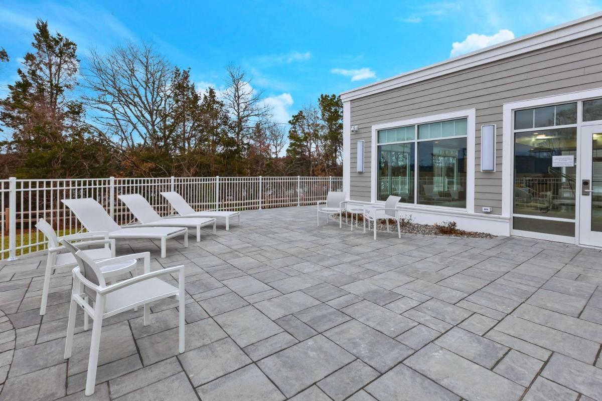 Hampton Inn Cape Cod Canal - Housity