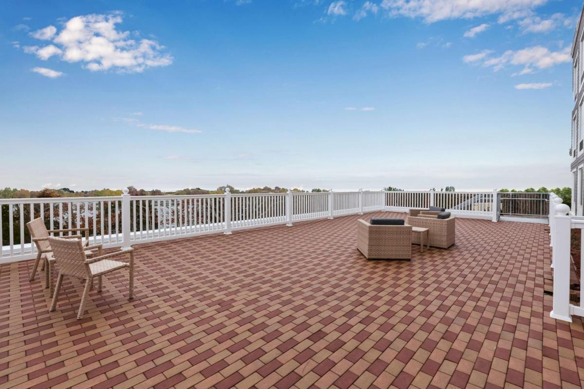 Hampton Inn Cape Cod Canal - Housity