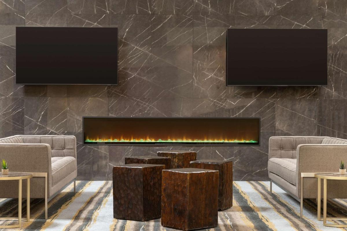 Doubletree By Hilton Fort Worth South - Housity
