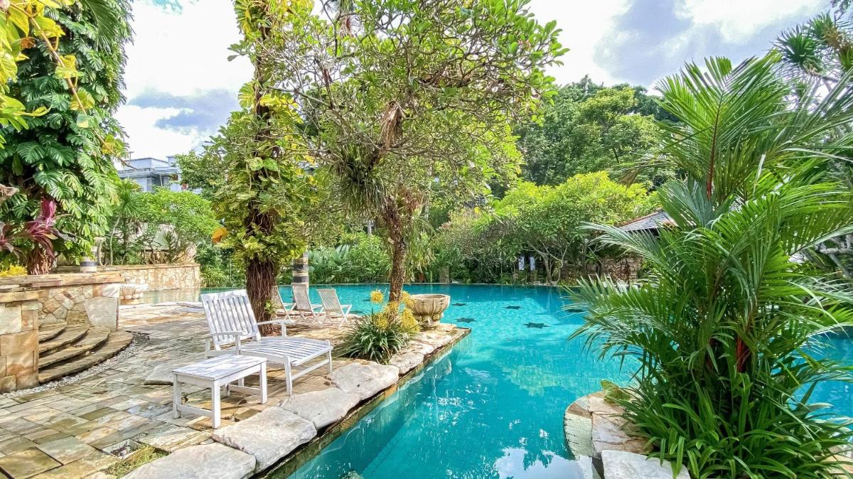 Lorin Solo Hotel - Housity