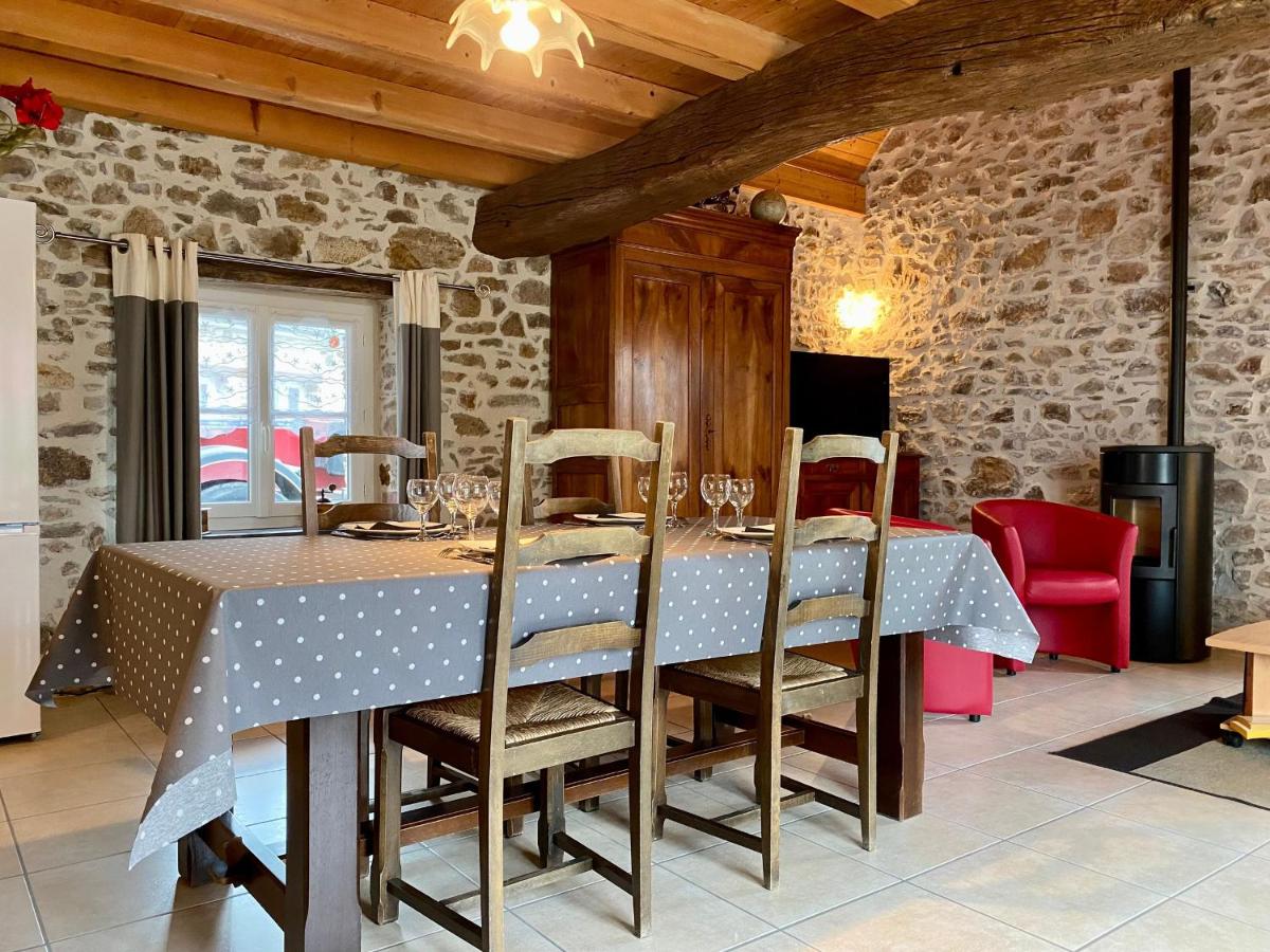 Gîte rénové au calme avec jardin, terrasse et accès à une plage aménagée - FR-1-306-1219 - Housity
