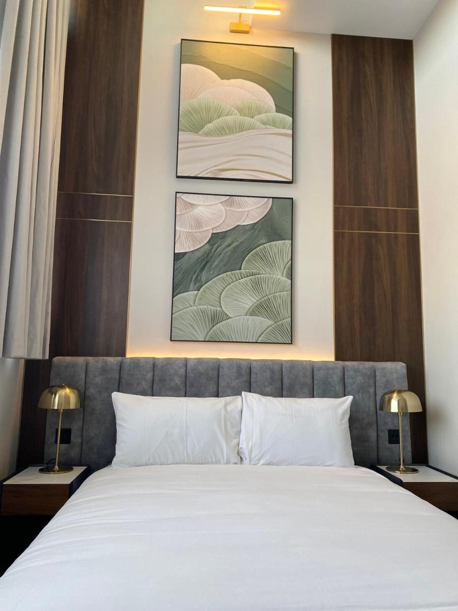 Vive Hotel - Housity