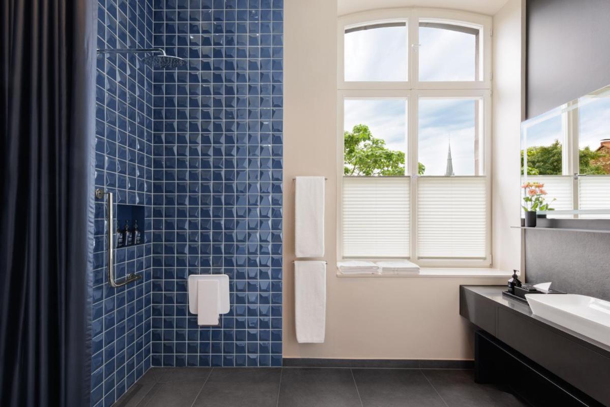 Ein Badezimmer in der Unterkunft ESPLANADE Saarbrücken