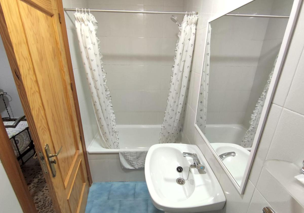 Hostal El Molino - Housity