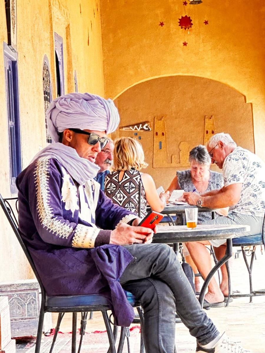 Riad Les Roches Merzouga - Housity