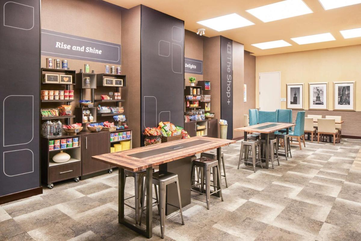 Hilton Garden Inn West 35th Street - Housity
