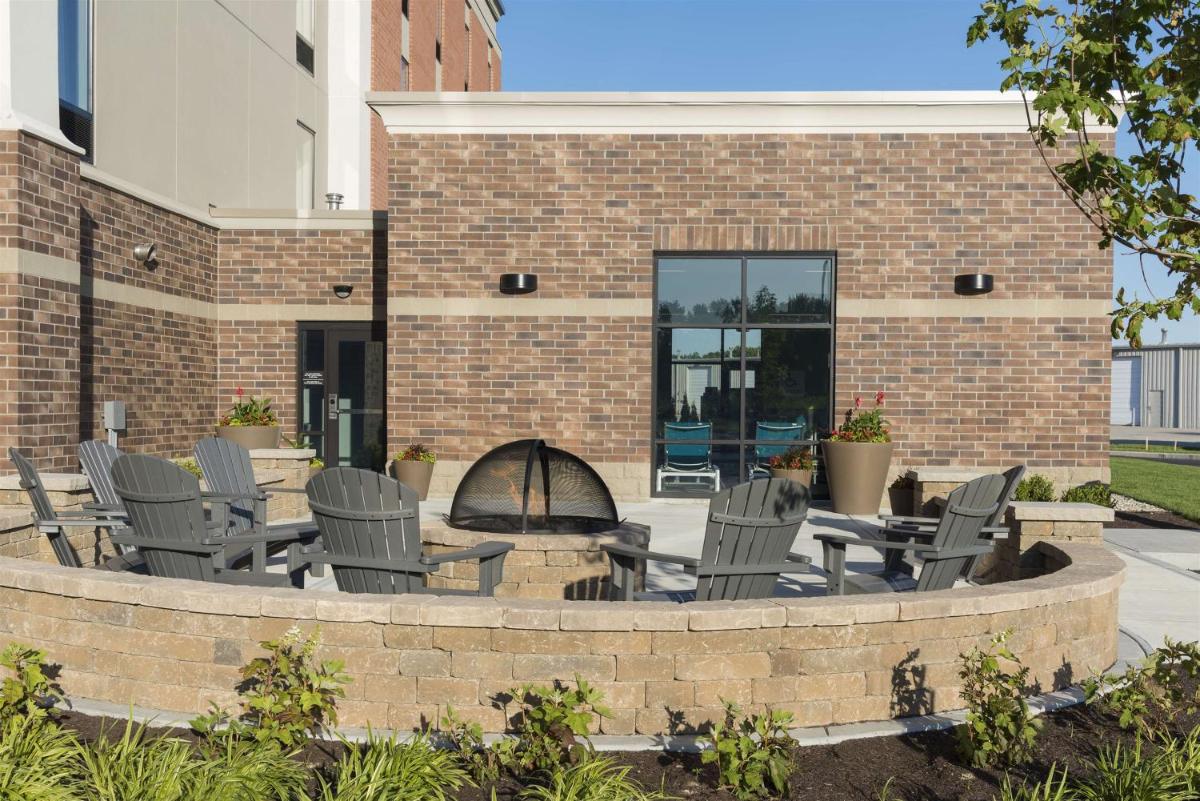 Hampton Inn Westfield Indianapolis - Housity
