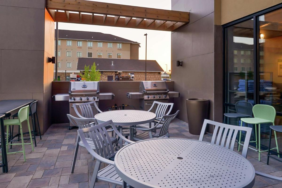 Home2 Suites By Hilton Merrillville - Housity