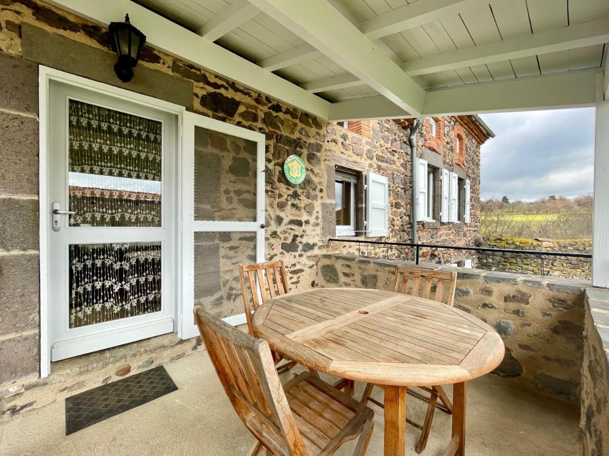 Charmant Gîte à Lavaudieu avec Terrasse, Proche Sites Touristiques et Commerces - FR-1-582-219 - Housity