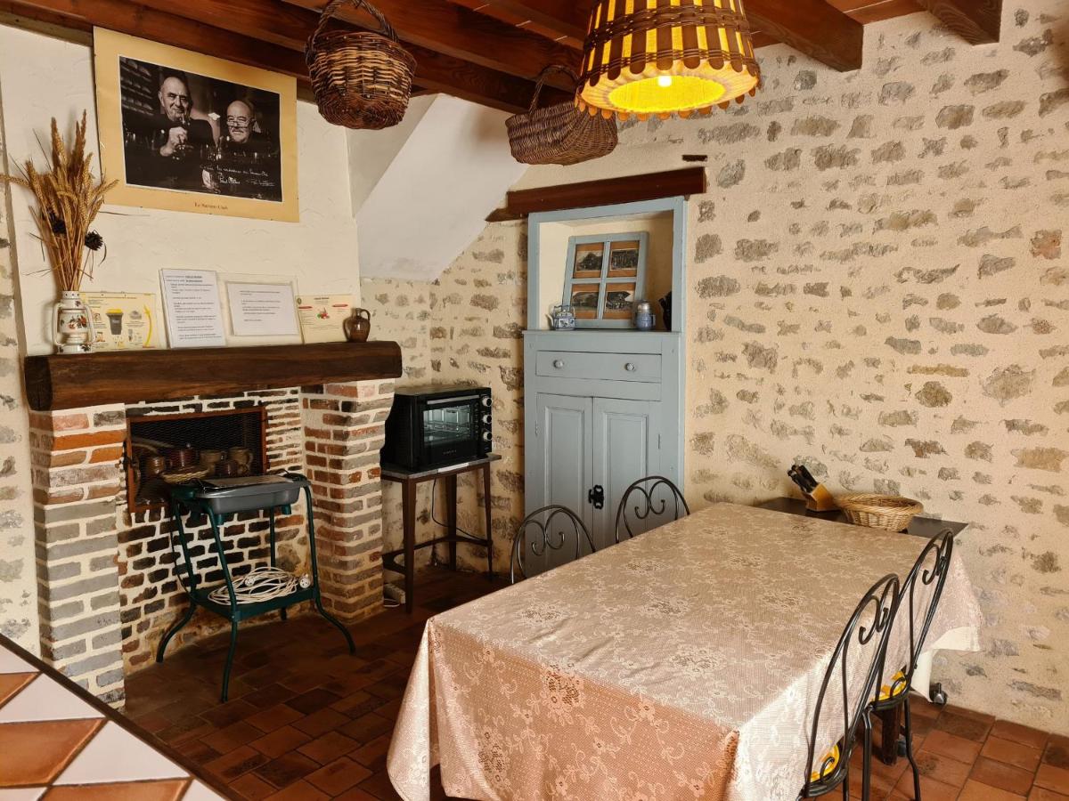 Charmant Gîte au Calme près de Pithiviers avec Jardin et Terrasse - FR-1-590-133 - Housity