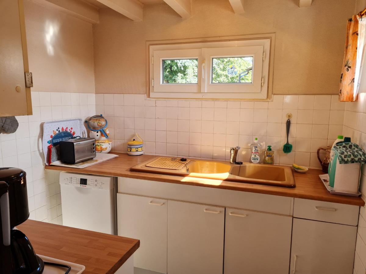 Gîte indépendant avec cour fermée à 1km du village - FR-1-590-177 - Housity