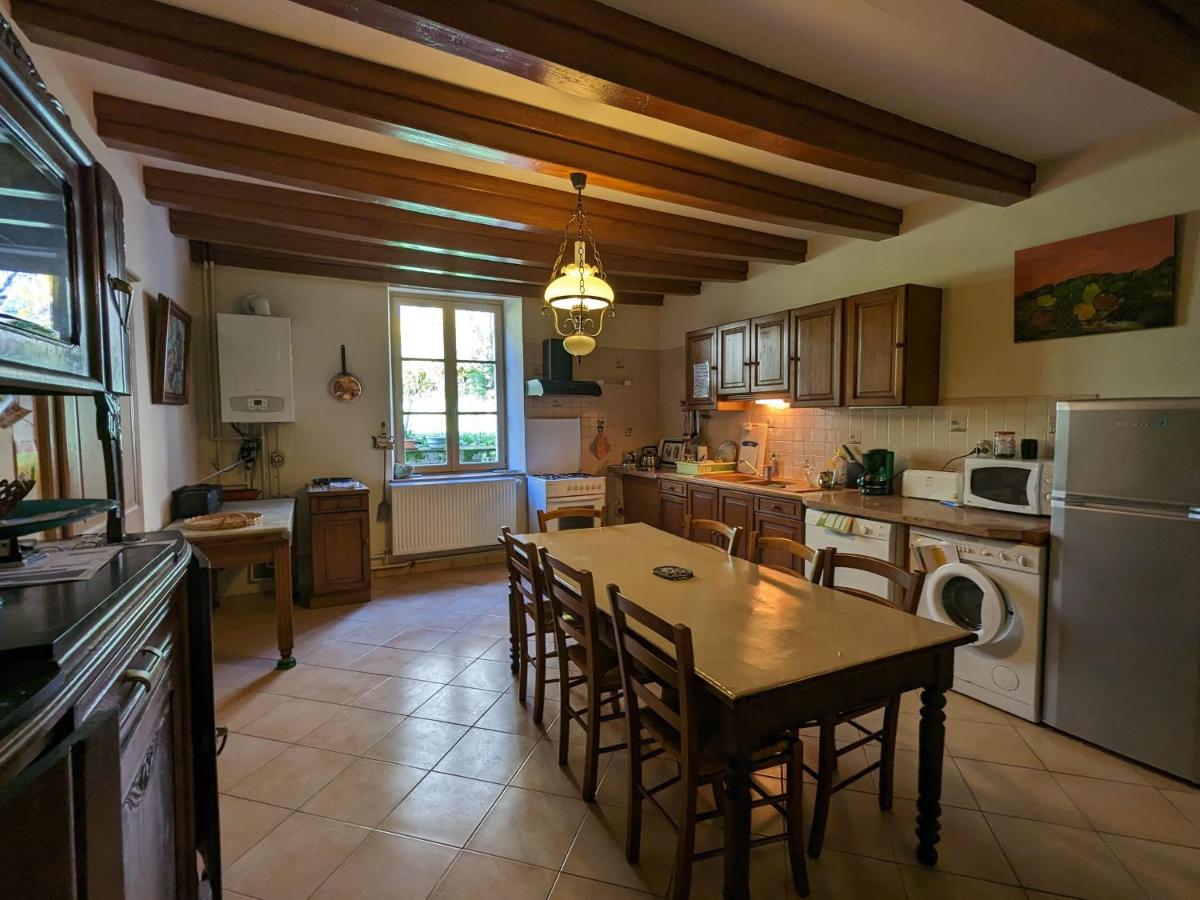 Gîte Saint-Amand-sur-Ornain, 4 pièces, 6 personnes - FR-1-585-56 - Housity
