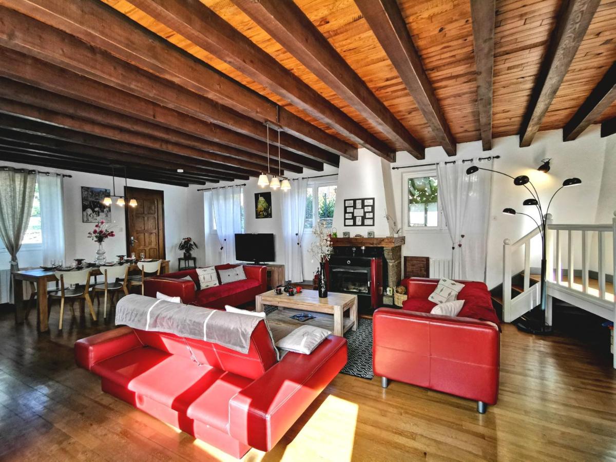 Grande maison au cœur d'un village historique avec terrasse et WIFI inclus - FR-1-582-308 - Housity