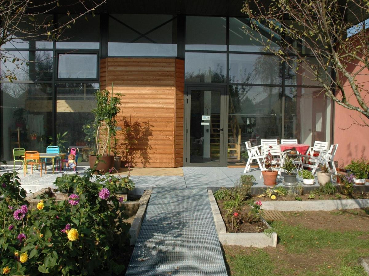 Écogîte avec Terrasse et Jardin Privatif pour Familles - FR-1-584-187 - Housity