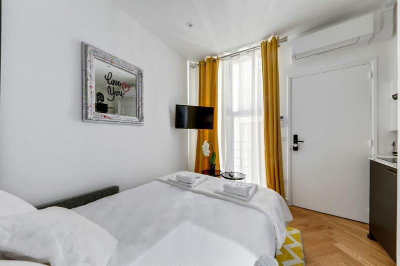 211 Suite Yves Saint Laurent - Superb apartment - Housity