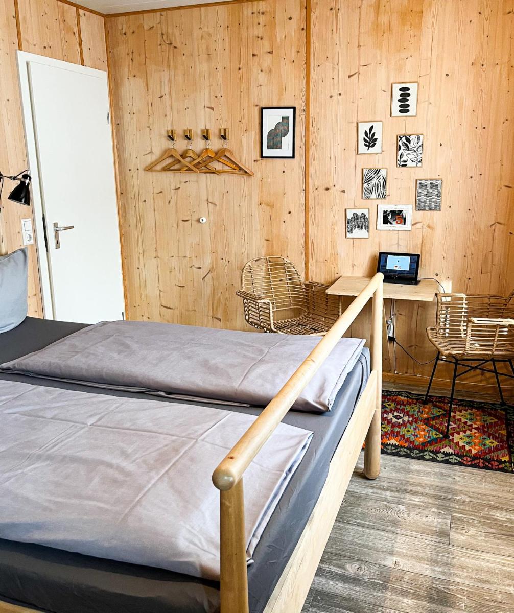 Hacienda Hotel - Housity