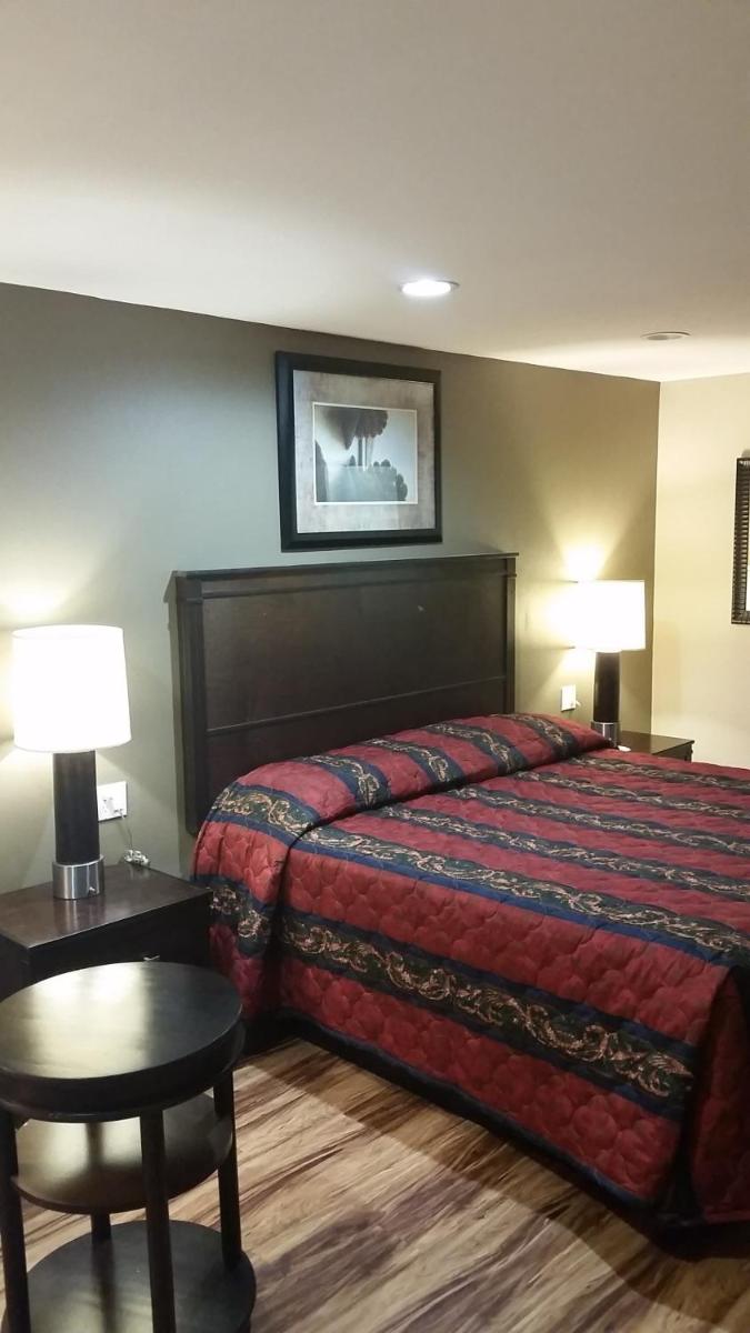 Anaheim Lodge - Housity