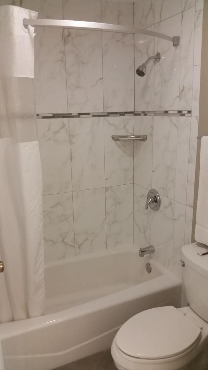 Anaheim Lodge - Housity